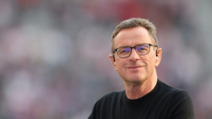 Rangnick opts to stay as Austria coach, dealing blow to Bayern