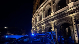 Precipita durante lavori al Colosseo, muore operaio