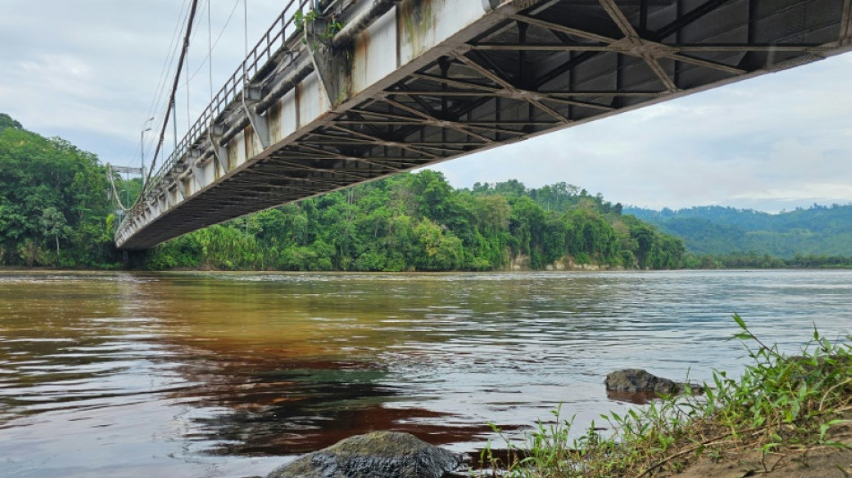 El derrame de petr&oacute;leo en Ecuador afecta a unas 500.000 personas