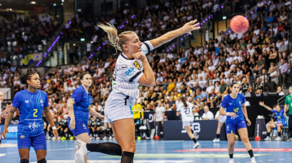 Kraftakt: DHB-Frauen qu&auml;len sich bei EM-Generalprobe zum Sieg