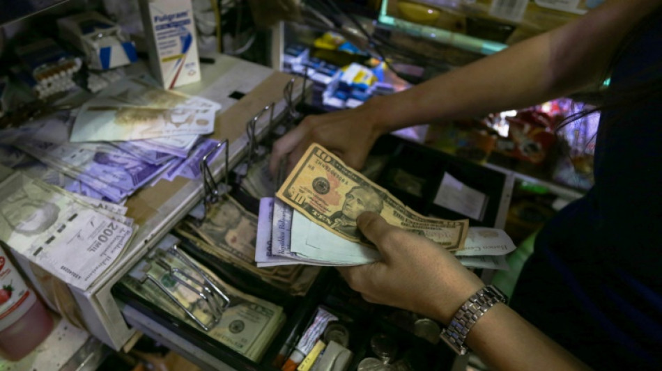 Le Venezuela soutient sa monnaie &agrave; coups de milliards de dollars