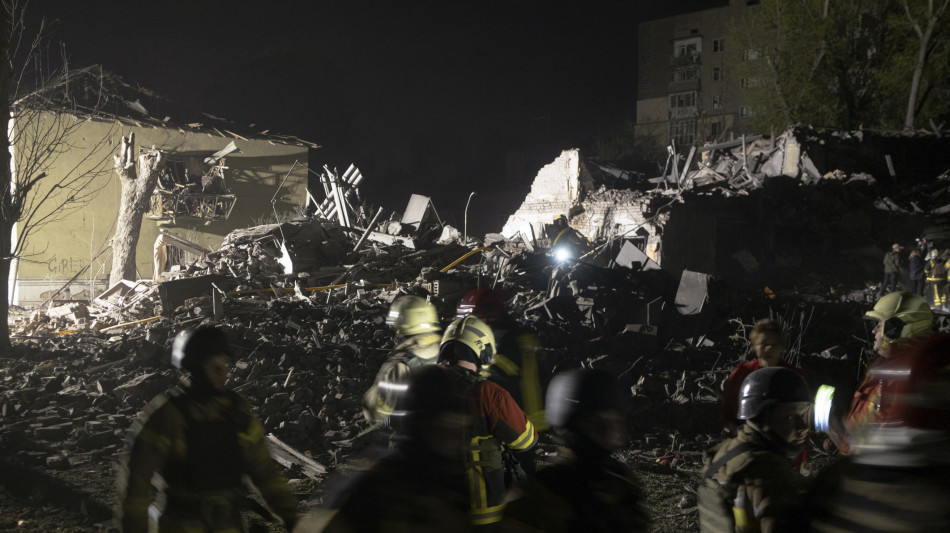 Ucraina: raid russo a Pavlograd, 3 morti tra cui un bambino