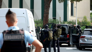 Synagogue de La Grande-Motte: l'incendiaire et un proche mis en examen et &eacute;crou&eacute;s