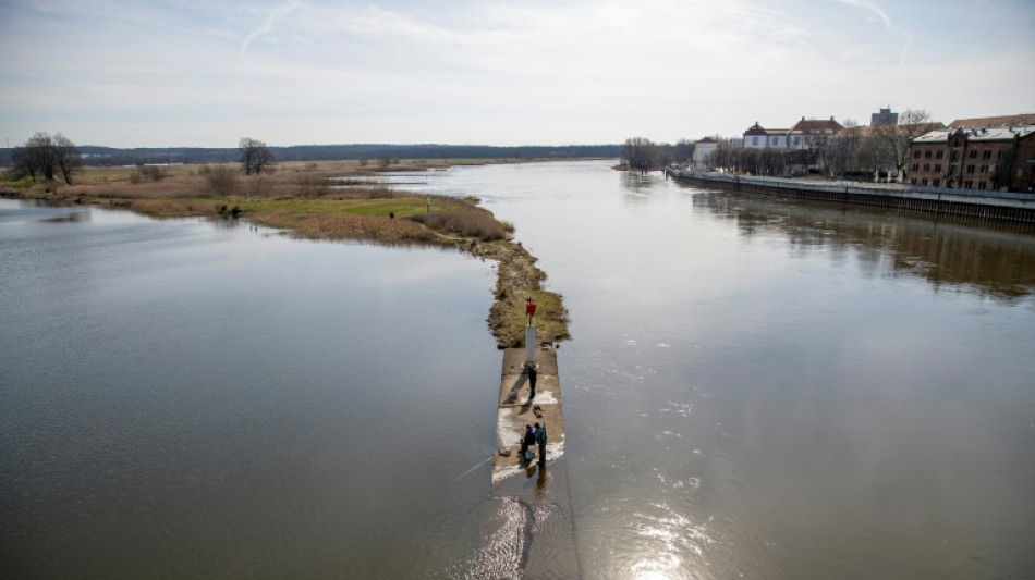 Hochwasser an Oder: H&ouml;chste Alarmstufe in Landkreis Oder-Spree ausgerufen