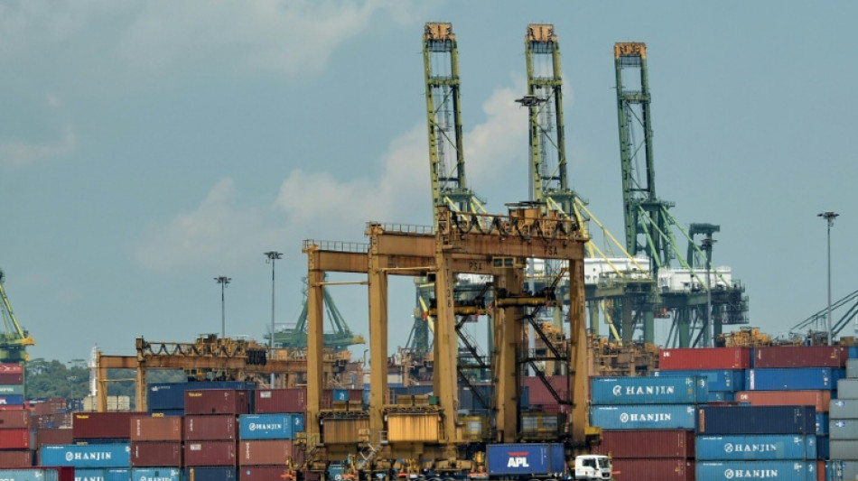 AI gives stocks a lift, dollar mixed tracking Fed, tariffs