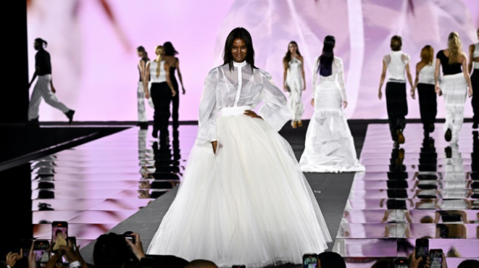 Semana da Moda de Paris estreia de portas abertas para o p&uacute;blico