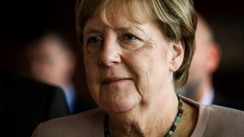 Altkanzlerin Merkel mit höchster nordrhein-westfälischer Auszeichnung geehrt