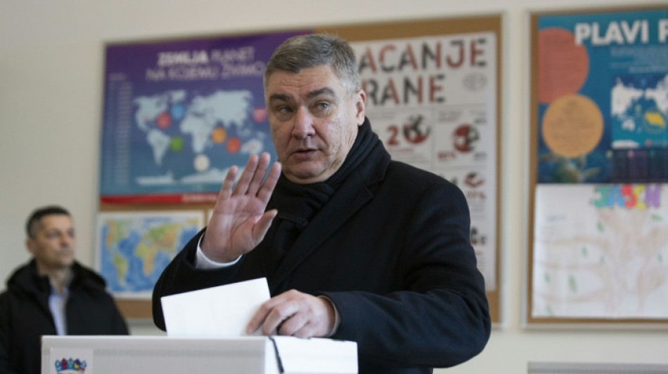 Kroaten stimmen in erster Runde &uuml;ber n&auml;chsten Pr&auml;sidenten ab