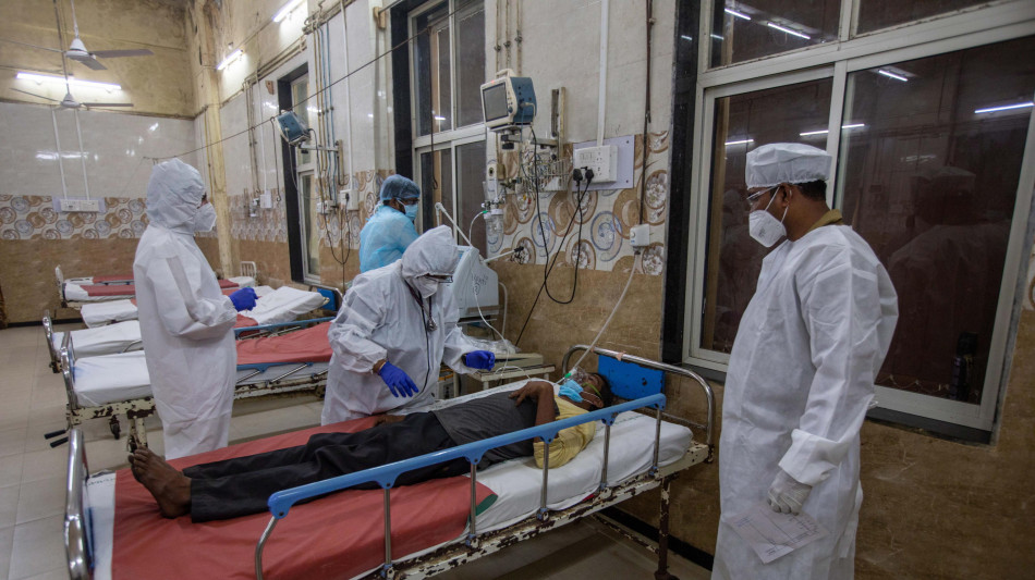 In India arrestato falso cardiologo, sette suoi pazienti morti