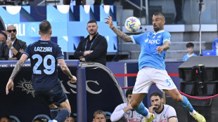 Serie A: Napoli-Lazio 0-2, Inter a +12 sugli azzurri