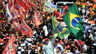 Tausende bei Abschlusskundgebungen von Lula und Bolsonaro vor Stichwahl in Brasilien