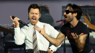 Popstar Harry Styles begeistert Fans mit Konzert zum Album-Start