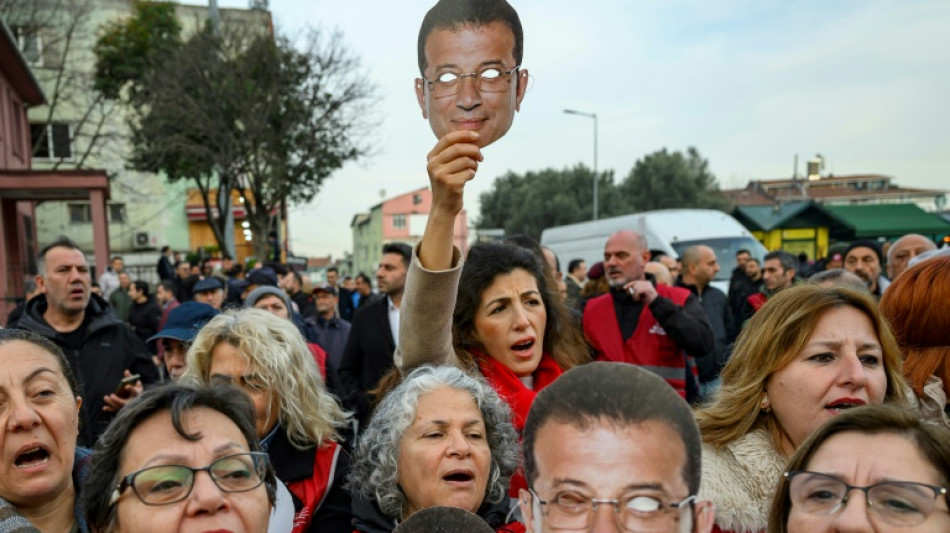 Istanbuler B&uuml;rgermeister prangert "Schikane" durch die Justiz an 