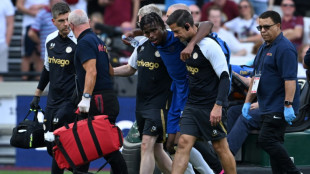 Pochettino defends Chelsea medical team amid rash of injuries