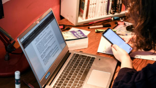 Les Fran&ccedil;ais demeurent accros &agrave; internet avec 2h26 pass&eacute;es par jour