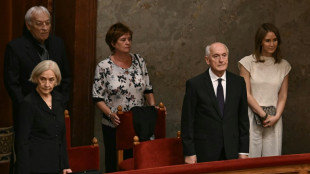 El Parlamento h&uacute;ngaro se dispone a elegir como jefe de Estado a un exjuez destituido por Orb&aacute;n