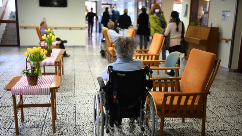 "Ein reines K&uuml;rzungspaket": SPD droht mit Blockade der Pflegereform 
