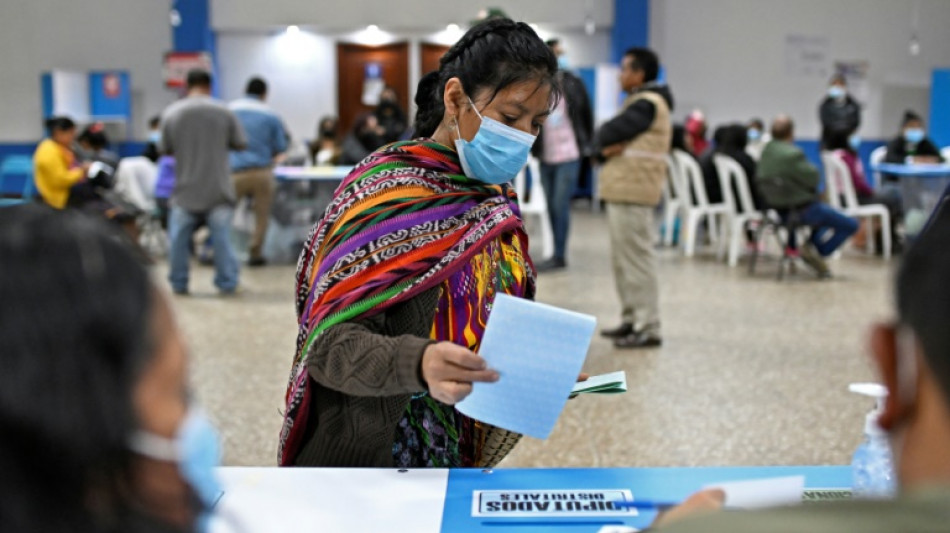Low turnout and blank ballots mark Guatemala presidential election