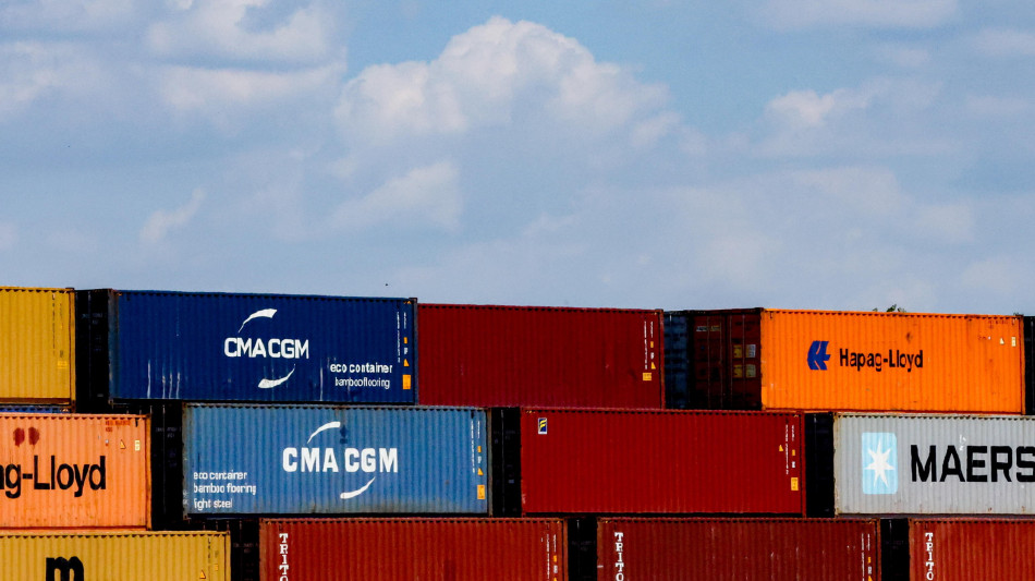 Venezia,autotrasportatori applicheranno una Port fee a container