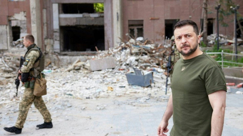 Zelenski insta a defender el sur de Ucrania y la OTAN teme que la guerra dure 