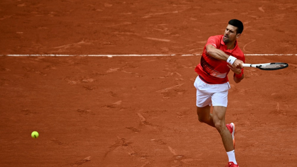 Djokovic ohne Satzverlust ins Achtelfinale von Paris