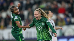 Wolfsburg feiert Einzug ins Viertelfinale: "Moment genie&szlig;en"