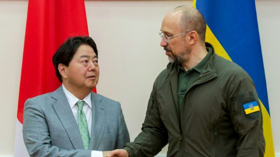 Japans Au&szlig;enminister spricht bei Ukraine-Besuch &uuml;ber Wiederaufbau des Landes
