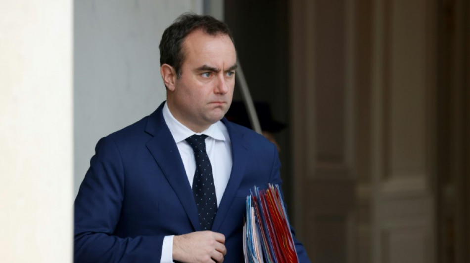 Frankreich schl&auml;gt Waffenlager in Europa als Sicherheitsgarantie f&uuml;r Ukraine vor