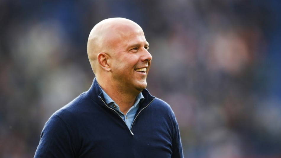 Liverpool confirma Arne Slot como novo t&eacute;cnico