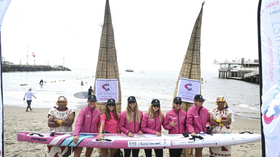 Cancer: six femmes parcourent 8.000 km dans le Pacifique &agrave; la rame