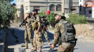 S&iacute;ria diz que retira tropas de regi&atilde;o drusa ap&oacute;s pedido dos EUA e bombardeios de Israel