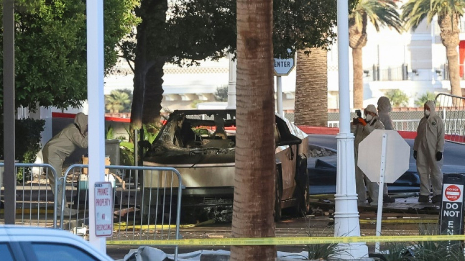 Un Tesla Cybertruck explose devant un h&ocirc;tel Trump &agrave; Las Vegas, un mort