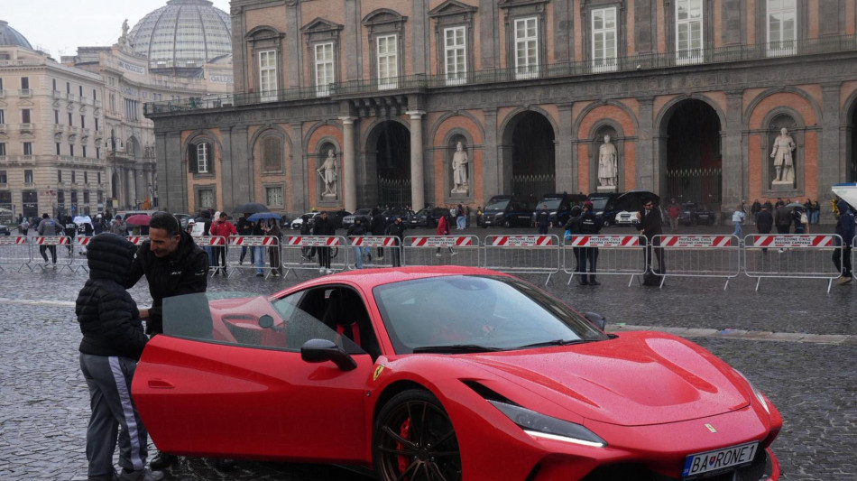 Ferrari, sospesa parte delle consegne in Medio Oriente