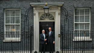 UK, Germany vow to tackle people smuggling gangs