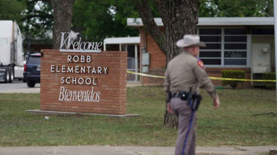 Adolescente mata a 19 ni&ntilde;os en una escuela en Texas