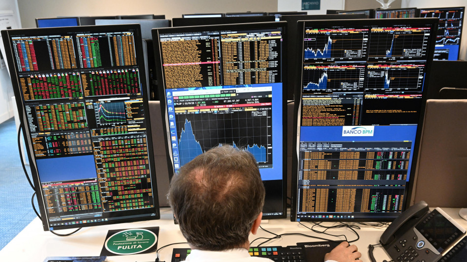 Lo spread tra Btp e Bund apre stabile a 85 punti