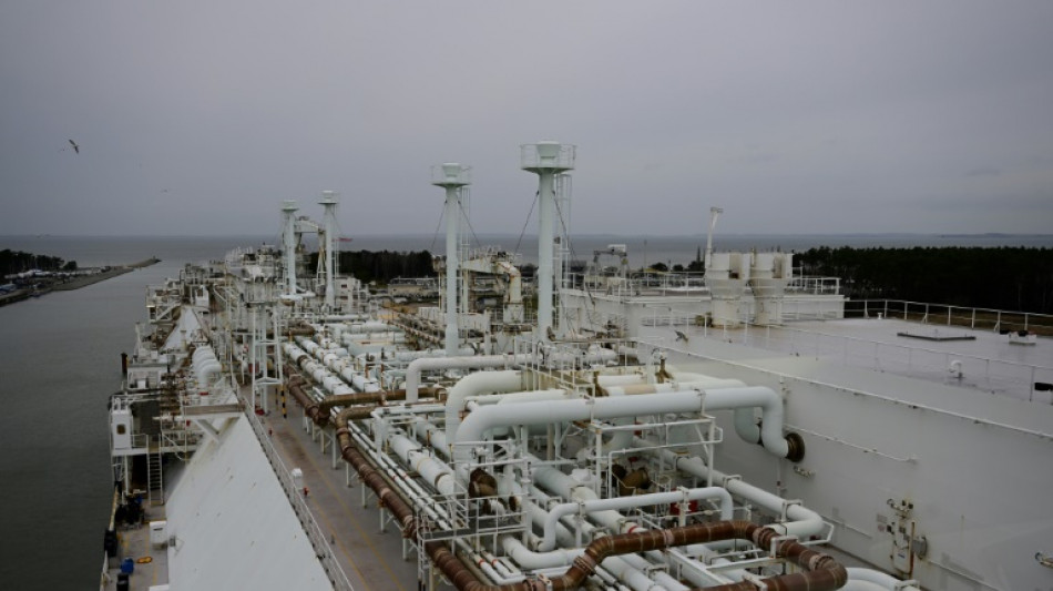 Regas wird die zwei schwimmenden LNG-Terminals in Mukran auf R&uuml;gen betreiben