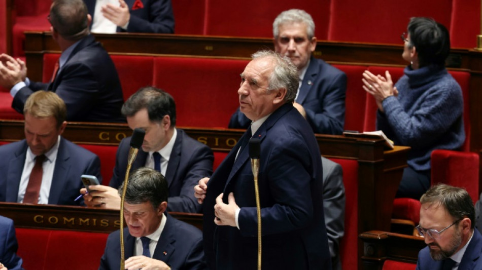 Frankreichs Premier l&ouml;st mit &Auml;u&szlig;erung zur "&Uuml;berflutung" durch Ausl&auml;nder Debatte aus