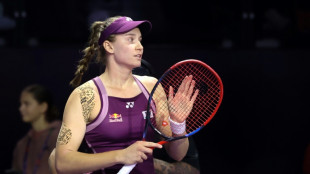 Rybakina vence Alexandrova e termina 1&ordf; fase do WTA Finals invicta