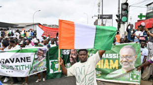 Elfenbeink&uuml;ste: Tausende demonstrieren gegen angestrebte vierte Amtszeit des Pr&auml;sidenten