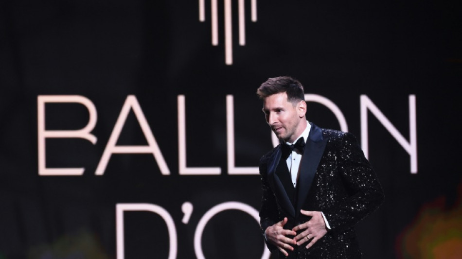 Messi queda fuera de la lista de 30 candidatos al Bal&oacute;n de Oro