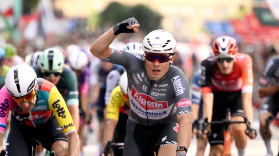 Tour d'Espagne: Philipsen récidive et remporte au sprint la 8e étape