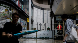 Supertufão Saola se aproxima de Hong Kong e do sul da China