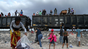 Milhares de migrantes ficam bloqueados no norte e sul do México