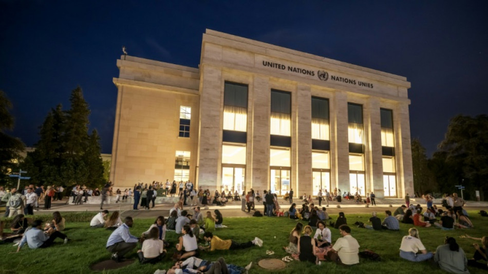 Pollution plastique: les n&eacute;gociations prolong&eacute;es mais restent dans le flou