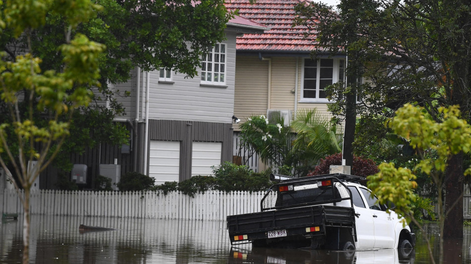 Maltempo in Australia, ancora 200mila utenti senza elettricit&agrave;