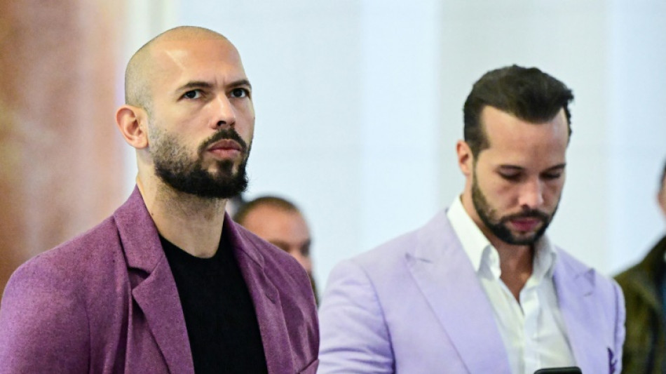 Justi&ccedil;a da Fl&oacute;rida anuncia investiga&ccedil;&atilde;o criminal contra irm&atilde;os Tate