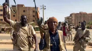 Acusados de crimes contra a humanidade fogem em meio a caos no Sudão