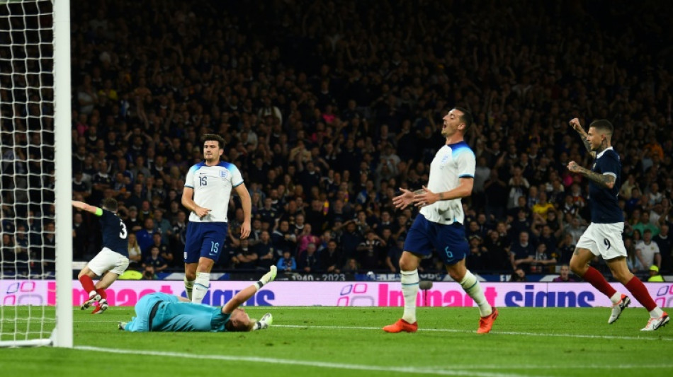 T&eacute;cnico da Inglaterra condena excesso de cr&iacute;ticas a Harry Maguire