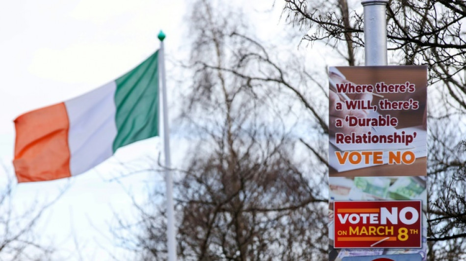 Irlanda vota para modernizar sua Constitui&ccedil;&atilde;o em rela&ccedil;&atilde;o &agrave; mulher e &agrave; fam&iacute;lia